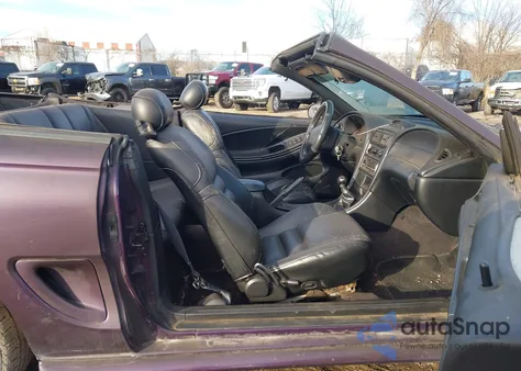 1996 Ford Mustang Gt z USA, uszkodzony, nr VIN 1FALP45X3TF164016